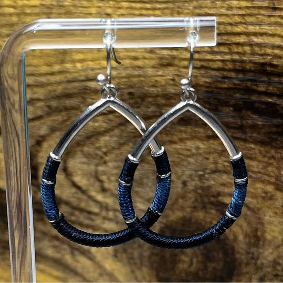 Blue & Black Thread Wrapped Silver Earrings - Picture 6 of 6